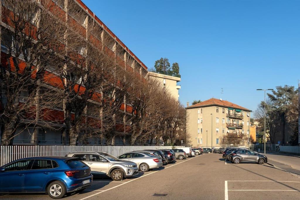 Duomo-PortaromanaXxl Home Terrace & Free Parking Милано Екстериор снимка
